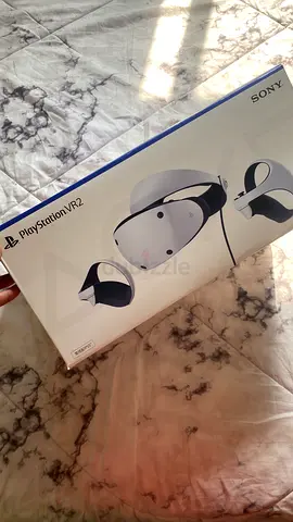 Like-new PS VR2 (PlayStation VR2) with original box With the bag