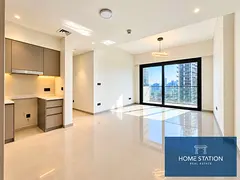 HIGH FLOOR | BALCONY | READY TO MOVE | VACANT | PRIME LOCATION