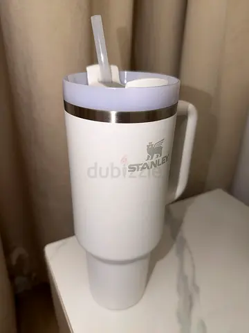 Stanley insulated travel mug with handle and straw - white