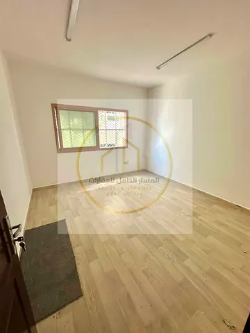 2 Bedrooms + Living Room Maid's Room Balcony Built-in Wardrobes Rented under a new tenancy contract Annual Rental Income: AED 42,000 Service Charges: