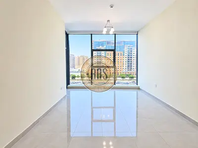Easy access to metro modern style lavish huge 3bhk with Maids room
