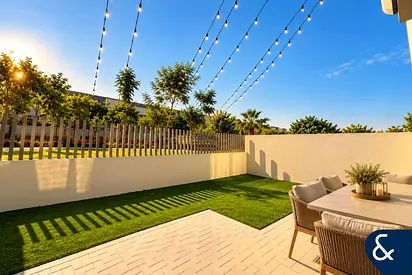 PARK BACKING | PRIME POSITION | CLUBHOUSE