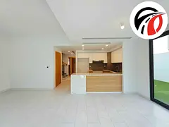Corner 4Bed+Maid Room Villa | Private Garden | Near To Amenities