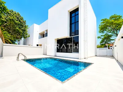Elegant Villa | Pool and Garden| Renovated