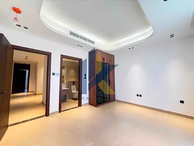 Brand new vill 5 BHk in Talal city