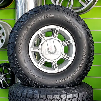Hummer H2 Set 5 Rims