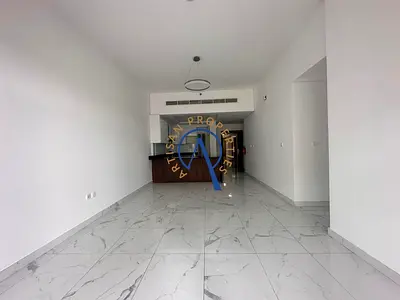 WELL-LIT & SPACIOUS | MODERN FINISHES | CALL NOW