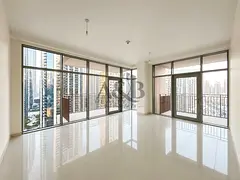 STUNNING VIEWS | HUGE 2BR LAYOUT| EQUIPPED KITCHEN