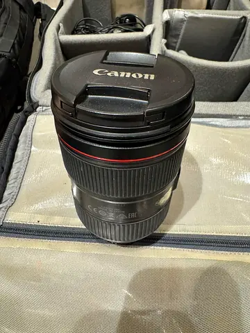 Canon EF 16-35mm f/2.8L Lens