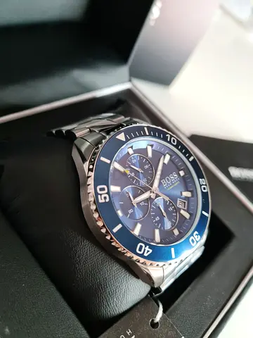 Hugo Boss Admiral Analogue Watch with Stainless Steel Bracelet (Blue Dial Chronograph watch)