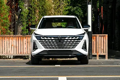 Changan UNI-Z max 2026 Standard Chinese Specs