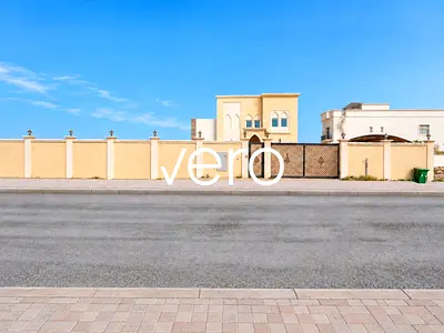 Furnished | Vacant Villa | Large Plot