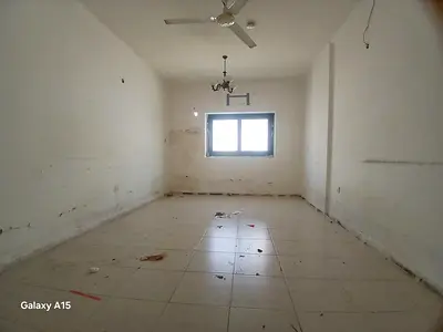 Lavish 1bhk full family building in muwailah sharjah with balcony 30k