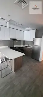EQUIPPED KITCHEN | COMMUNITY VIEW | NEAR PARK