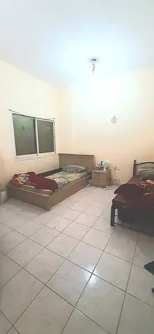 Bachelor room in central ac building 1300+