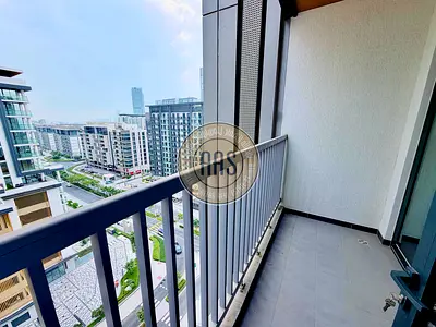 Well Kept 2BHK | Mid Floor | Attractive Layout