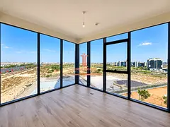 LANDSCAPE VIEW | CLOSED KITCHEN | MULTIPLE OPTIONS