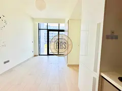 Boulevard view •• chiller free •• spacious layout •• very hot offer •• Ready to move
