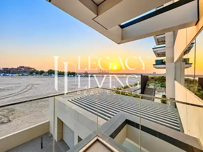 Hot Deal 2 BHK + MAID | Sea View | Vacant