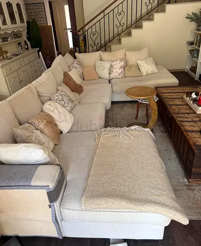 Stylish Modren The One Kingston Sectional U Shape Sofa Beige
