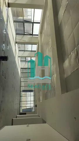 WAREHOUSE IN National Indusries Park Dubai