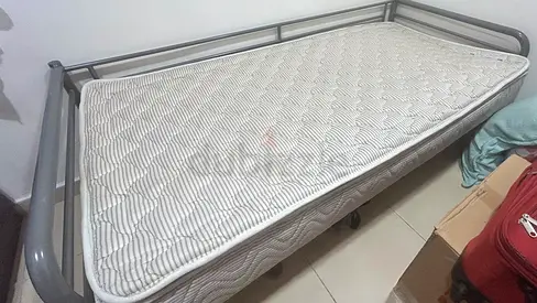 Single cot with mattress