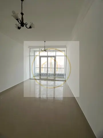 Prime Location with Direct Access to Dubai Exit ✨ Close to all amenities 🛋️ Studio Apartment in a convenient location Security Deposit: Deferred Ch