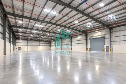 Prime warehouse 21000 sqft warehouse for rent in Dubai investment park