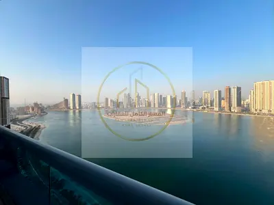 شقة غرفتين وصالة VIP فاخرة بإطلالة مباشرة على البحيرة والبحر في الخان - الشارقة | تشطيبات ألترا سوبر ديلوكس | السعر: 76,000 درهم | سهل الوصول لدبي | 4