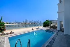 Skyline View | Grand Foyer | Extended Plot