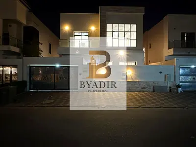 5 bedroom villa for sale in prime location at yasmeen including electricity and water and AC