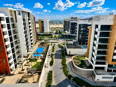 Boulevard & Pool View | Prime 1BR | on Crystal Lagoon