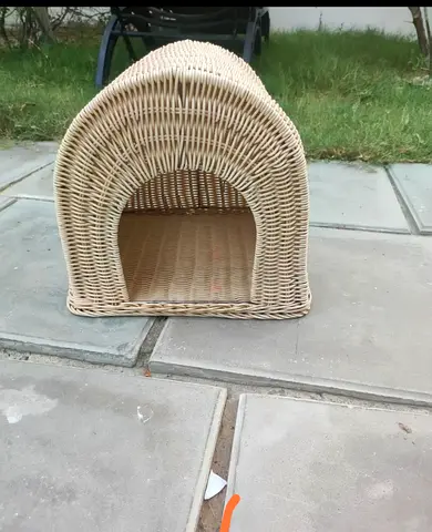 Cat house