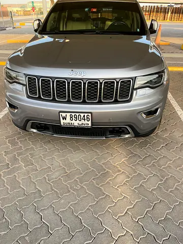 2018 Jeep Grand Cherokee Laredo | GCC Specs | Well Maintained