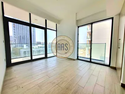 Attractive Deal | Corner Unit | For 90k in 04 Cheques