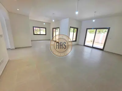Luxurious Huge 3bhk Villa Available With Maids Room