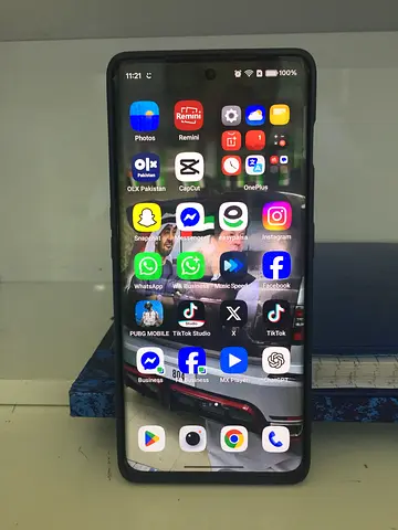 OnePlus 11r 5g  Sim Not Working  512 storage and 16+4 Ram