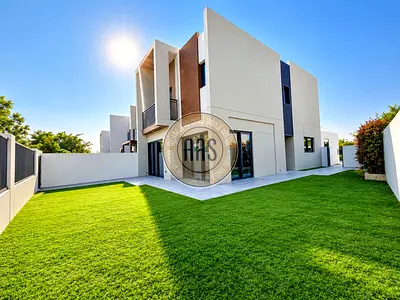 CORNER SINGLE 4BR+MAID VILLA FACING TO POOL & PARK