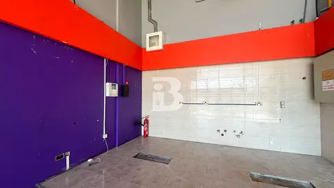 Road Facing | JVC Entry Exit | High Visibility