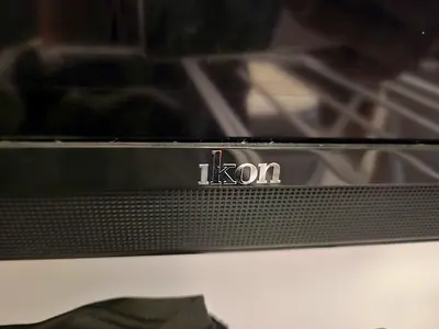 Ikon flat panel TV - 65 inch (used)
