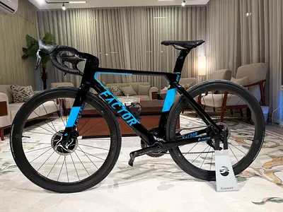 Factor Ostro VAM Road Bike - 2022 Aero Racing Frame, Size M