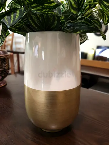 Ceramic White and Gold Decorative Plant Pot / Vase - Medium