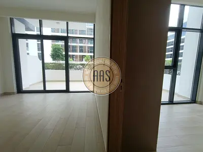 Luxurious and spacious 1BHK apartment with fully fitted kitchen only 70k ready to move