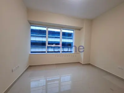 Spacious 3BHK | Maid's Room | Well-Maintained
