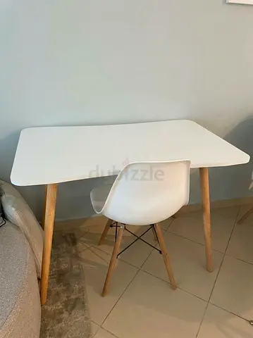 White Scandi Desk with Wooden Legs