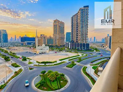 Premium 2-Bedroom - Dedicated Storage Room - Elegant View - Prime Location