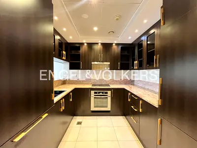 Lake View l Vacant l Unfurnished