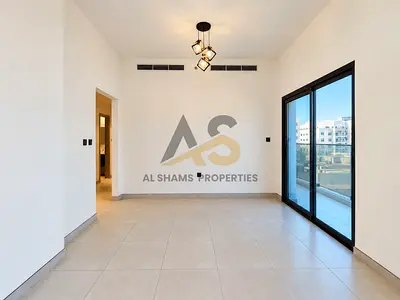 Spacious 1 BHk || Closed Kitchen || 2 Balconies || Good Layout