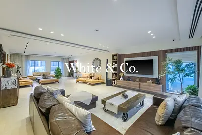 Huge Roof Terrace | Burj View | Upgraded
