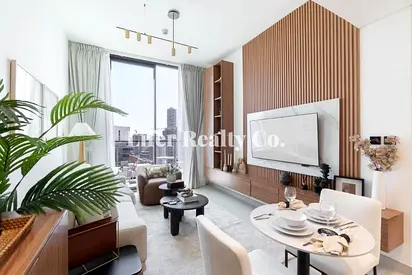 Vacant | Stylish Design | Keen Seller